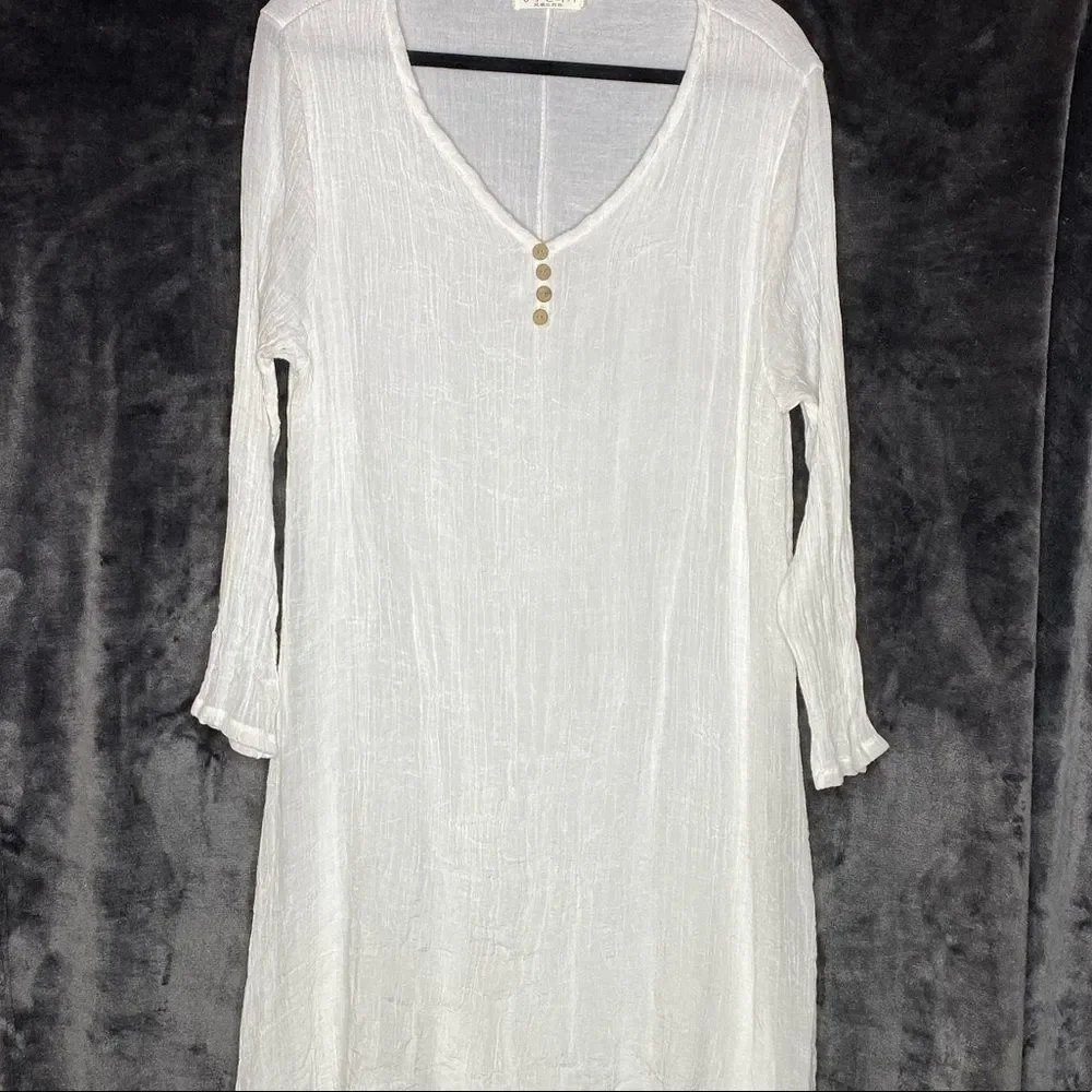 White Maxi Dress - Picture 9 of 10
